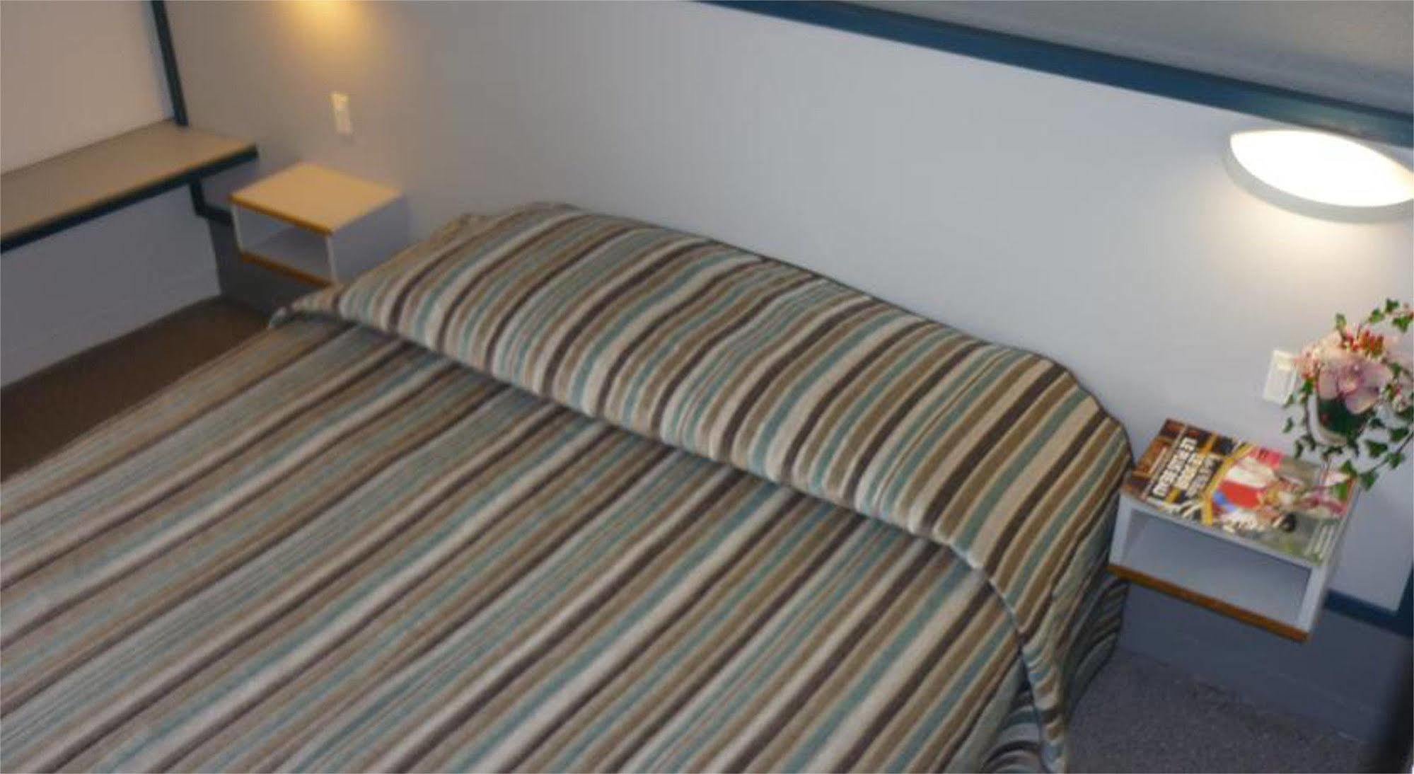 Carbon-Blanc Hotel Entre 2 Mers Proche Bordeaux المظهر الخارجي الصورة