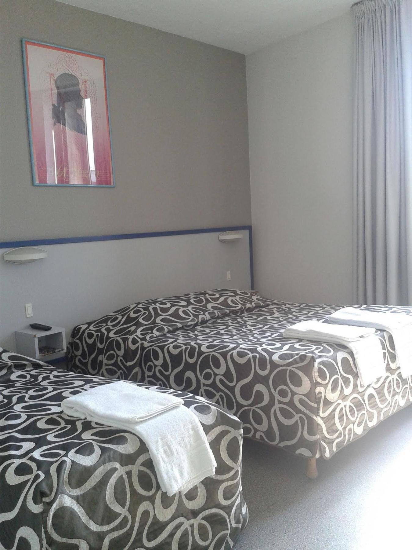 Carbon-Blanc Hotel Entre 2 Mers Proche Bordeaux المظهر الخارجي الصورة